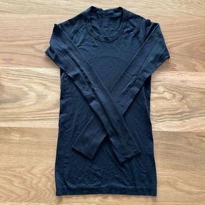 Lululemon Swiftly Tech long sleeve